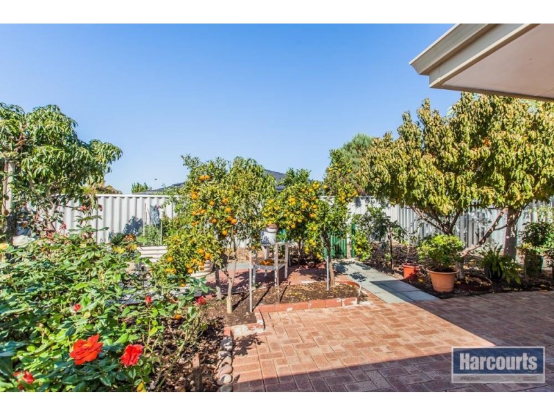 6 Hackett Pass, Winthrop WA 6150