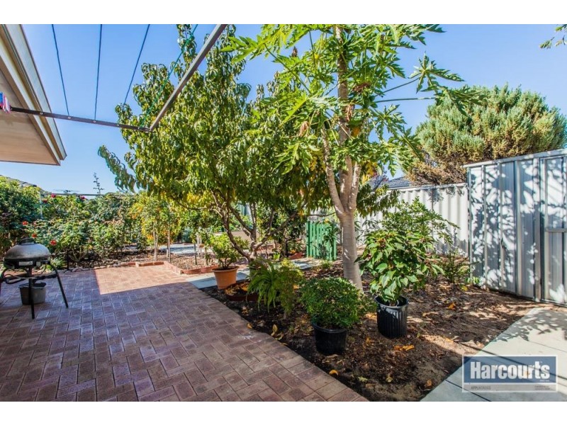 6 Hackett Pass, Winthrop WA 6150