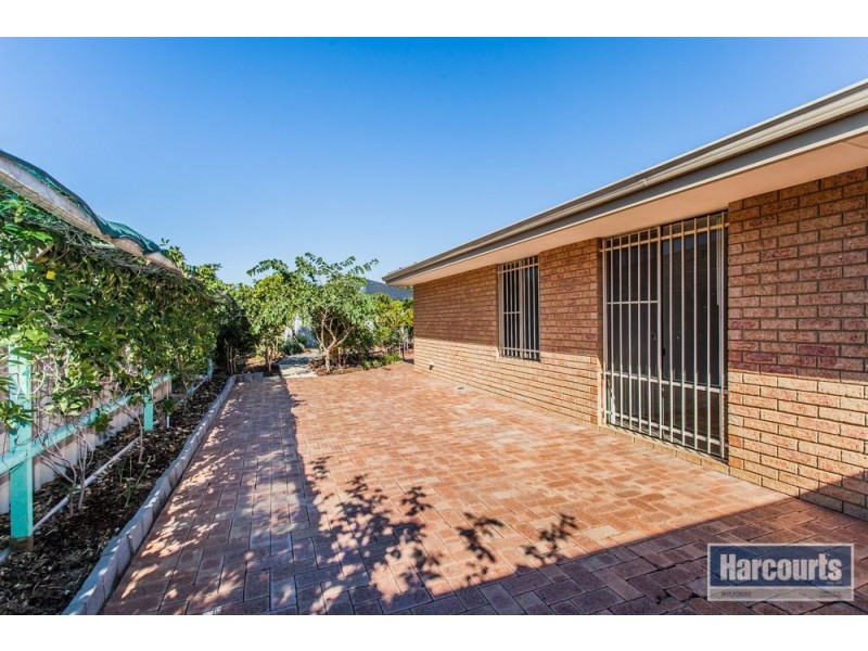 6 Hackett Pass, Winthrop WA 6150