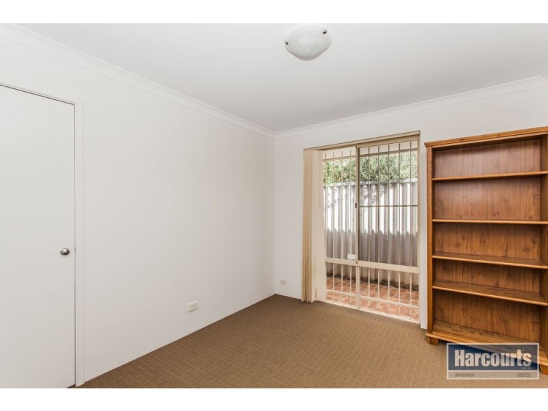 6 Hackett Pass, Winthrop WA 6150