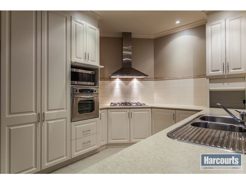 19 McCallum Crescent, Ardross WA 6153