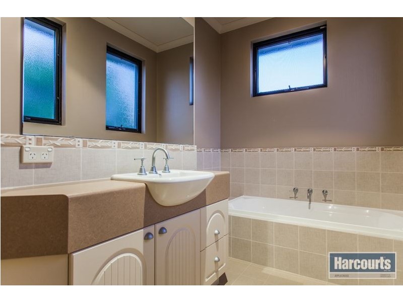 19 McCallum Crescent, Ardross WA 6153