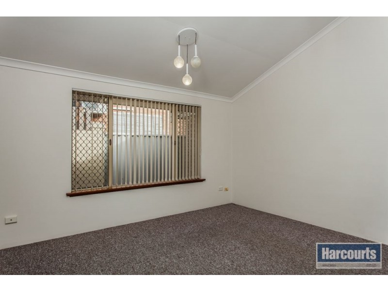 19 Stirk Road, Alfred Cove WA 6154