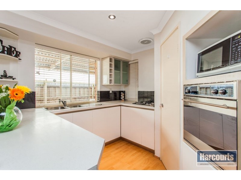 29 Bancombe Crescent, Ellenbrook WA 6069