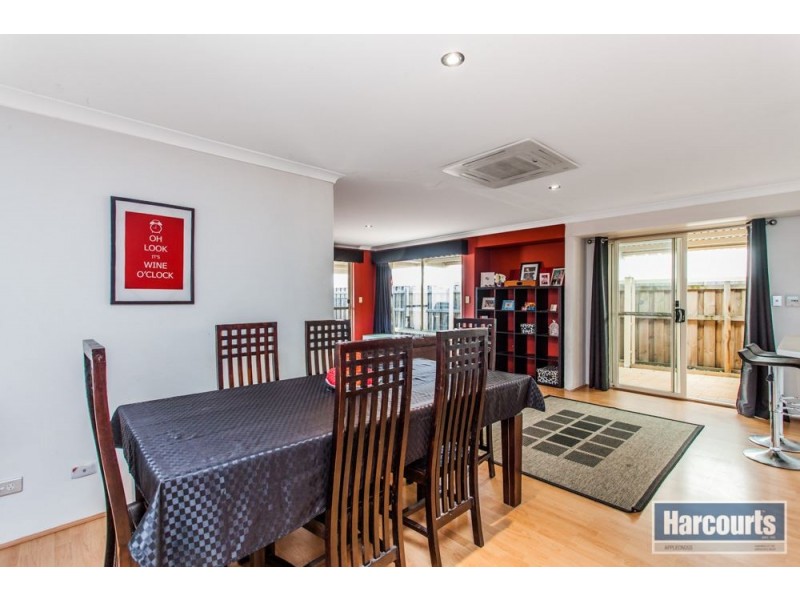 29 Bancombe Crescent, Ellenbrook WA 6069