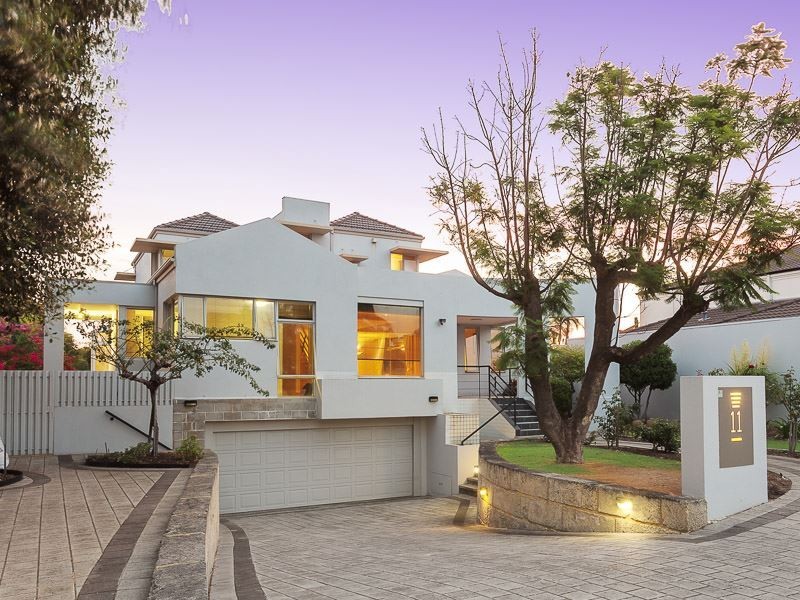 11 Ness Road, Applecross WA 6153