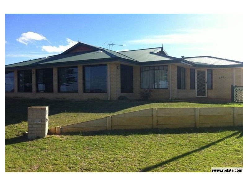 266 Safety Bay Road, Safety Bay WA 6169