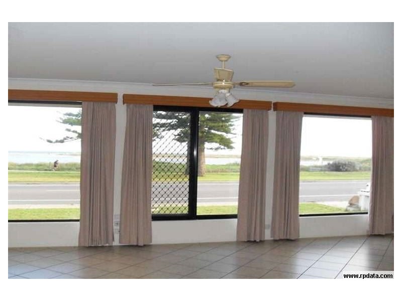 266 Safety Bay Road, Safety Bay WA 6169