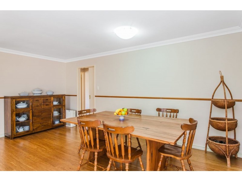 8 Lockett Crest, Winthrop WA 6150