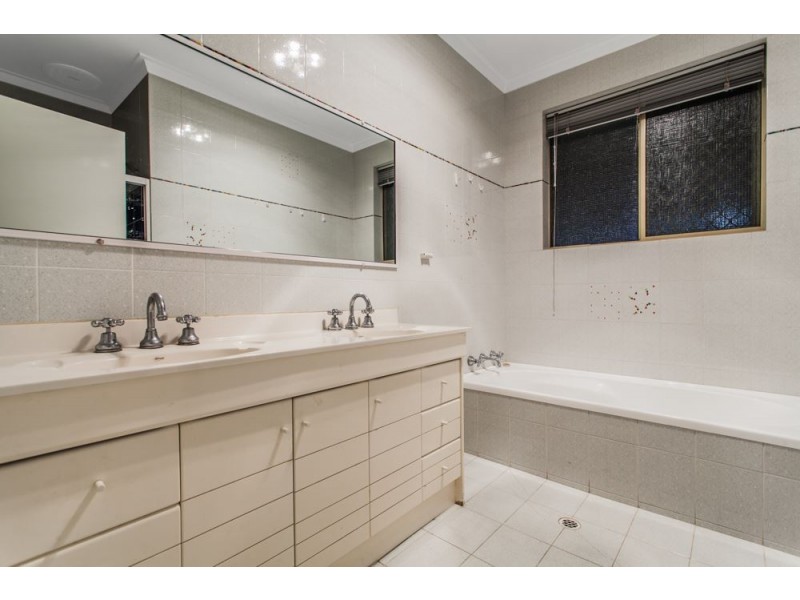 5 Tyers Way, Kardinya WA 6163