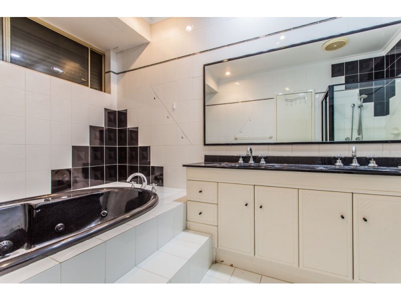 5 Tyers Way, Kardinya WA 6163