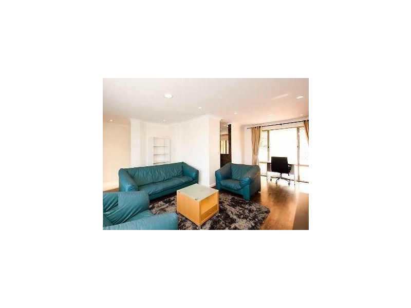 71 Townsing Road, Kardinya WA 6163