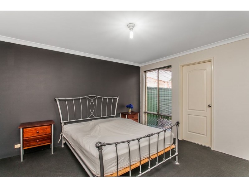 17A Ellesmere Circuit, Success WA 6164