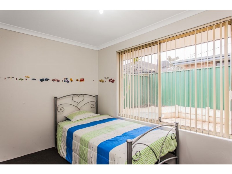 17A Ellesmere Circuit, Success WA 6164