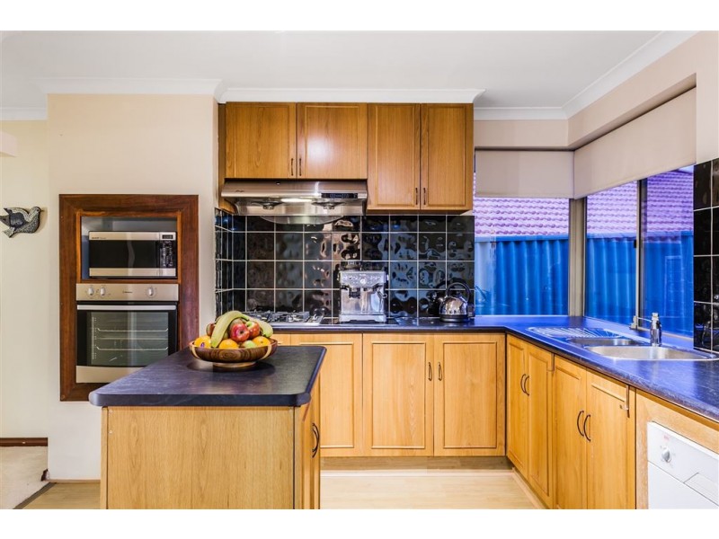 25 Edmiston Way, Winthrop WA 6150