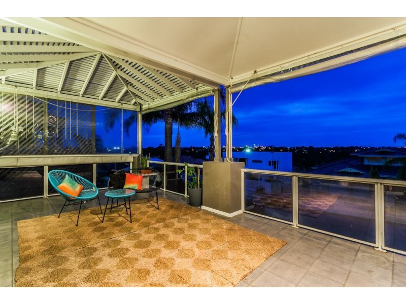 36 Whitfeld Terrace, Winthrop WA 6150