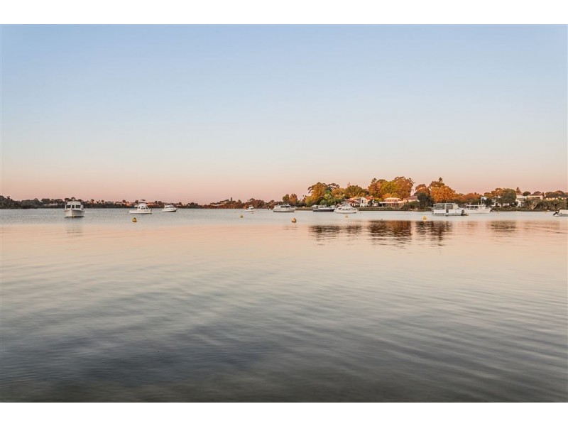 265 The Esplanade, Mount Pleasant WA 6153