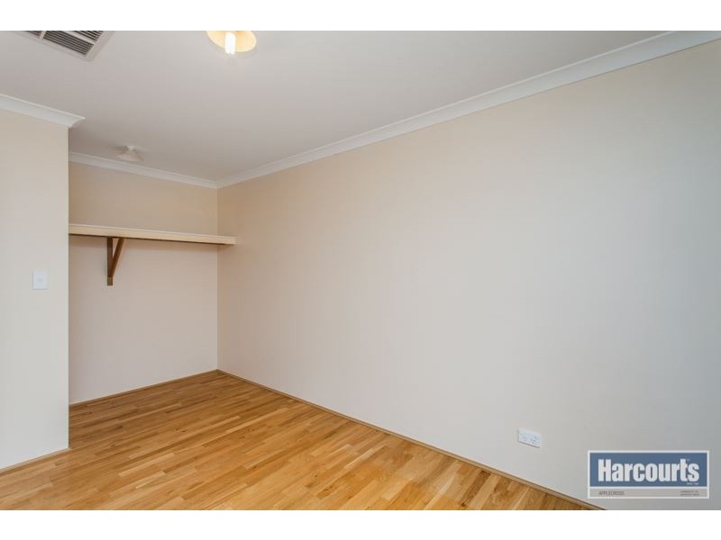 16 Gilman Court, Piara Waters WA 6112