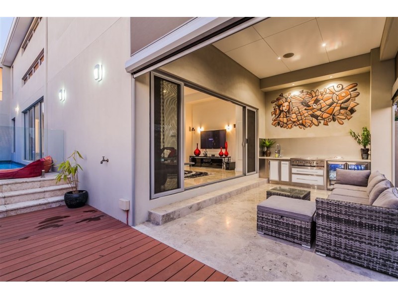 62B Davy Street, Booragoon WA 6154