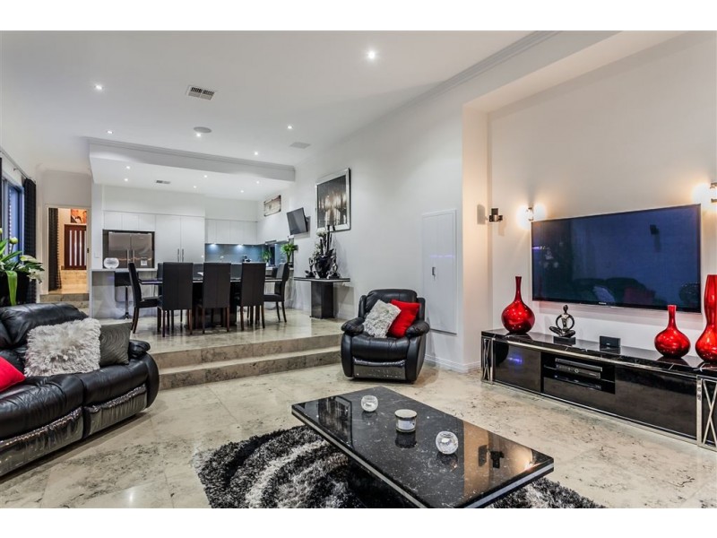 62B Davy Street, Booragoon WA 6154