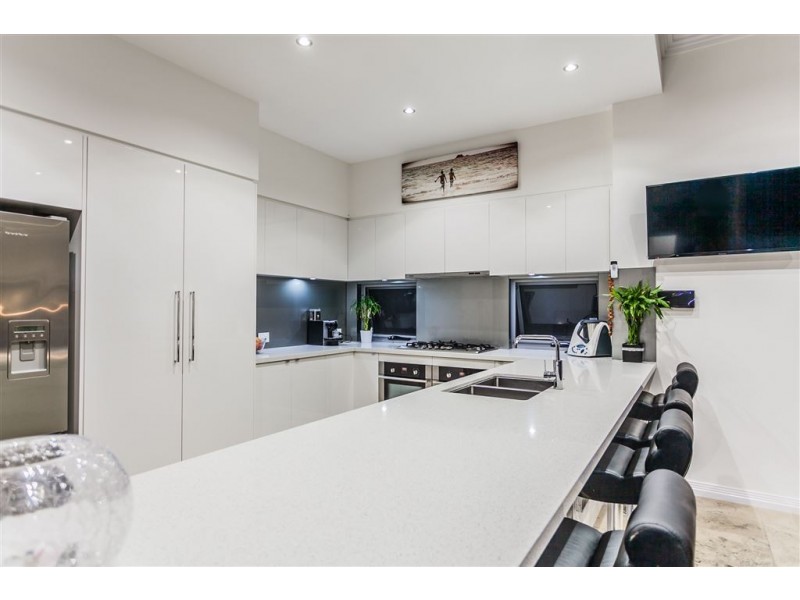 62B Davy Street, Booragoon WA 6154
