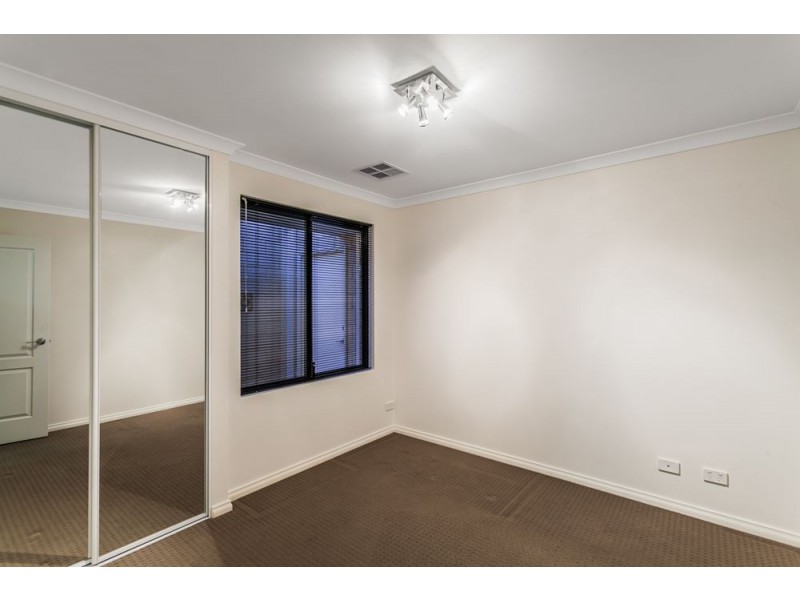 8 Leece Place, Booragoon WA 6154