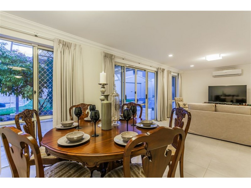 15 Dunvegan Road, Applecross WA 6153