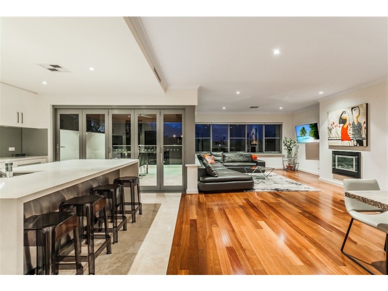 51A Doney Street, Alfred Cove WA 6154