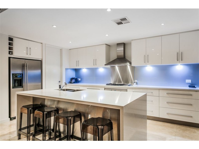 51A Doney Street, Alfred Cove WA 6154