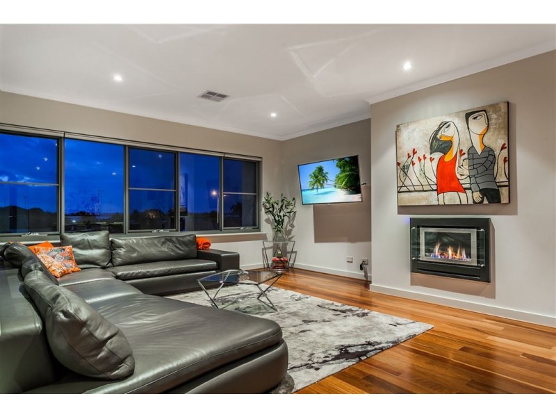 51A Doney Street, Alfred Cove WA 6154