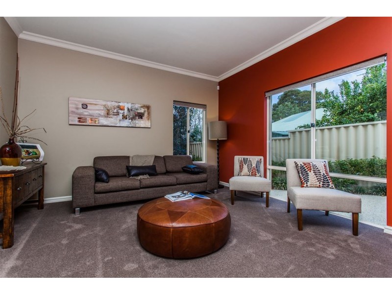 26 Mount Henry Road, Salter Point WA 6152