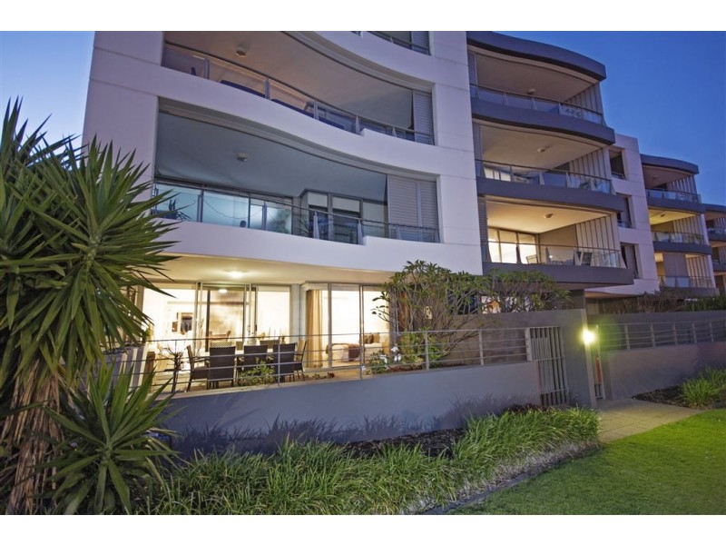 26/21 The Esplanade, Mount Pleasant WA 6153