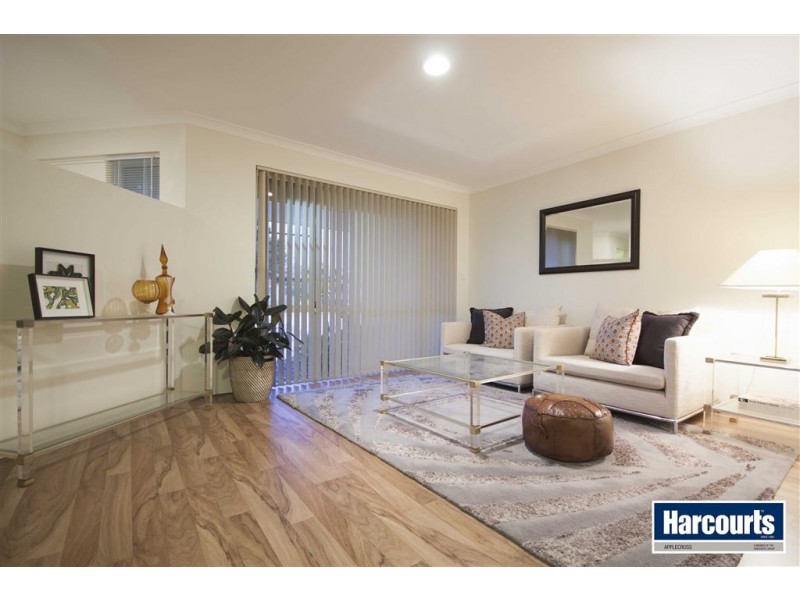 74 Winthrop Drive, Winthrop WA 6150