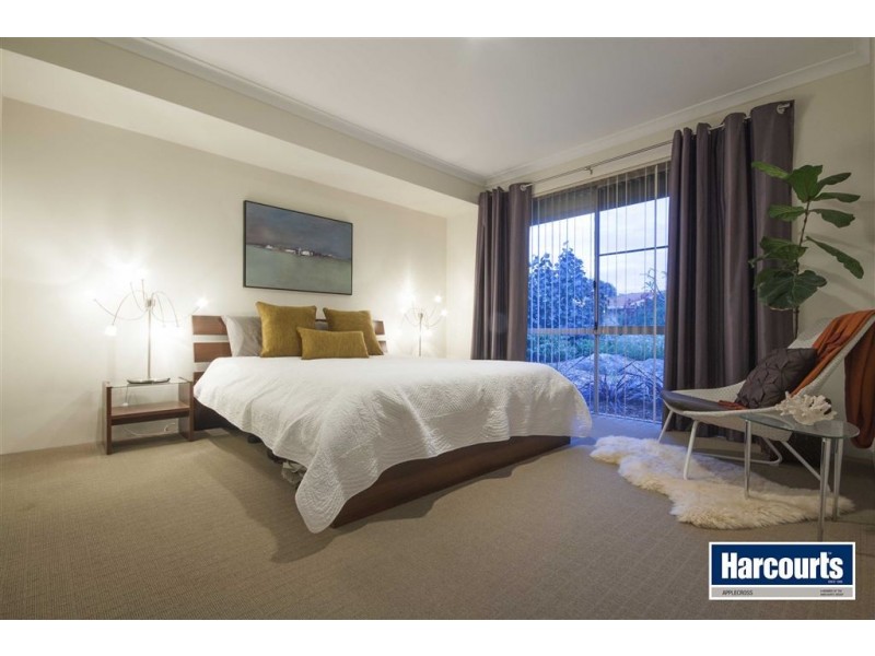 74 Winthrop Drive, Winthrop WA 6150