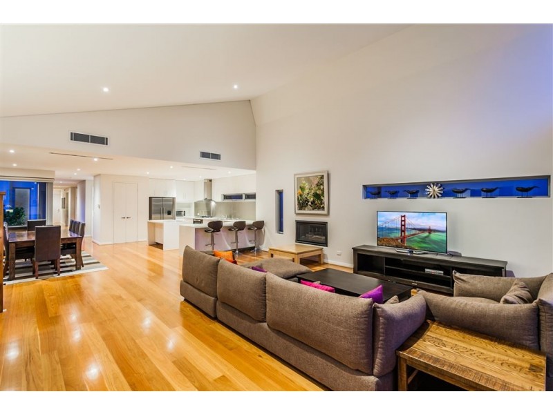 67B Bombard Street, Mount Pleasant WA 6153