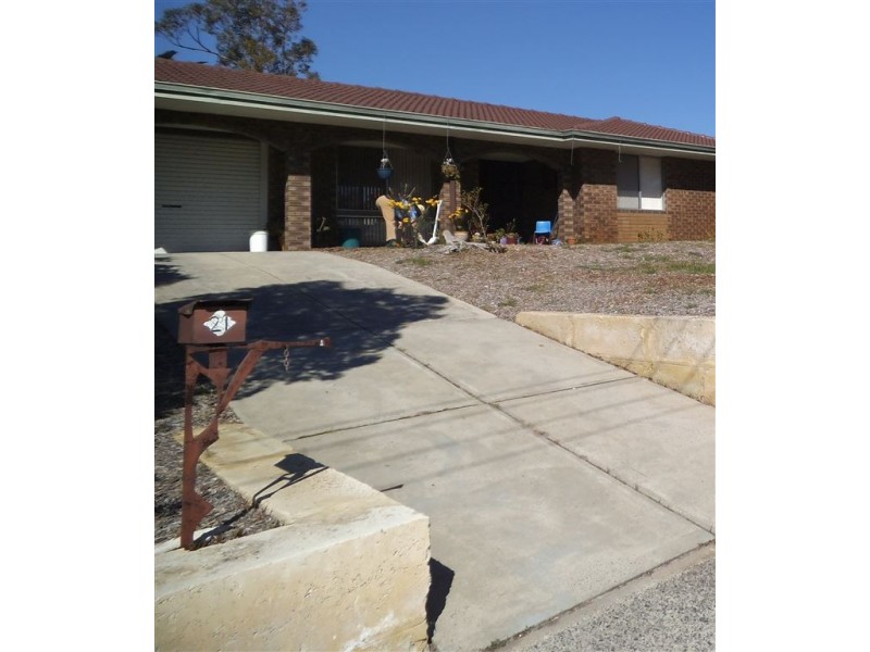 21 Burrendah Boulevard, Willetton WA 6155