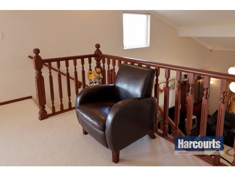 6 Stormon Ridge, Winthrop WA 6150