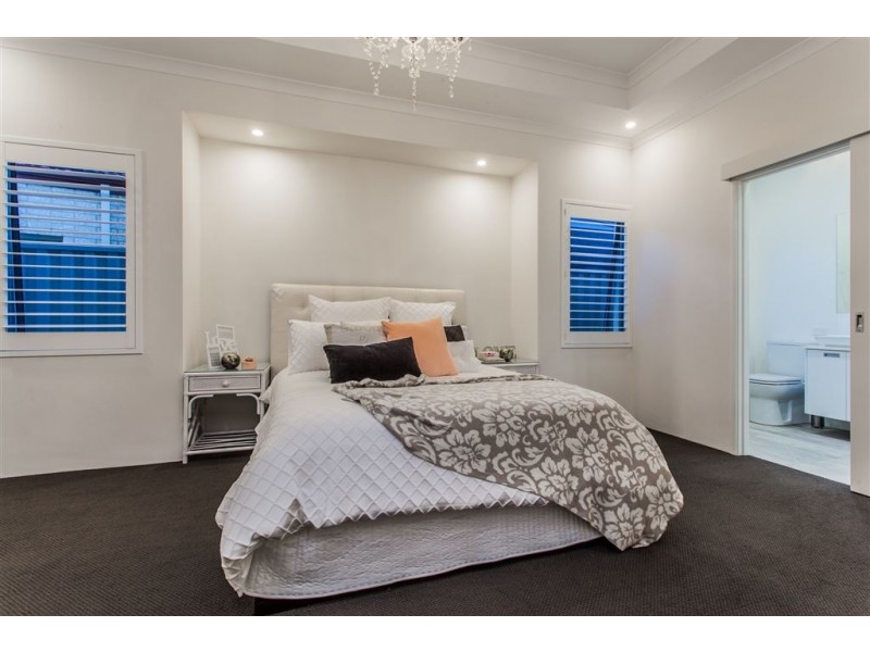 12 Maldon Way, Mount Pleasant WA 6153