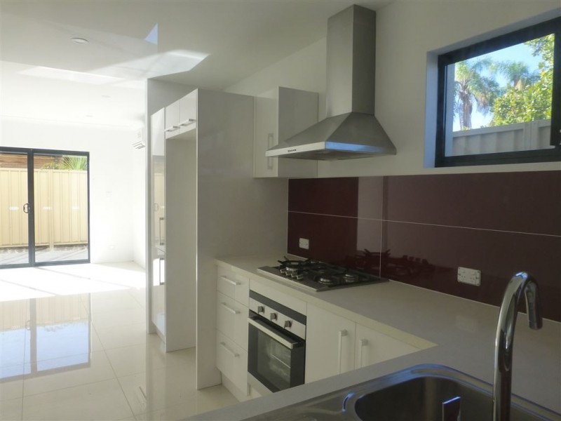 13 Belvidere Street, Belmont WA 6104