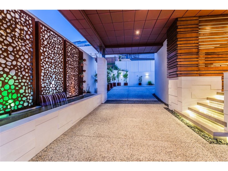 29 The Strand, Applecross WA 6153