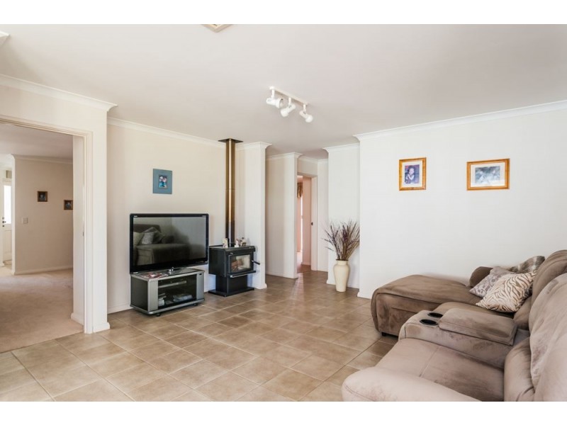 41 Sandover Crescent, Winthrop WA 6150