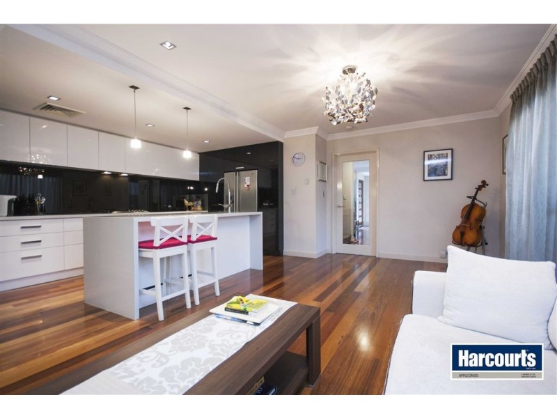 35C Macrae Rd, Applecross WA 6153