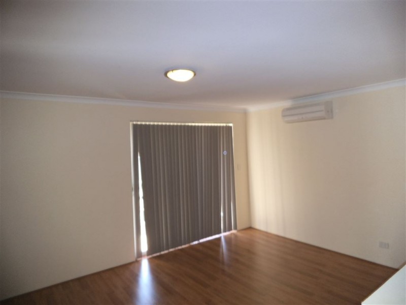 77A Homestead Rd, Gosnells WA 6110