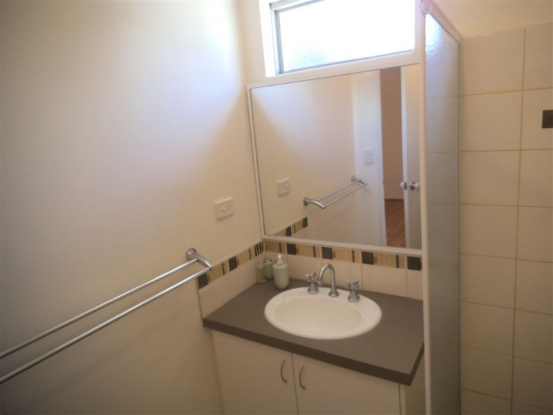 77A Homestead Rd, Gosnells WA 6110