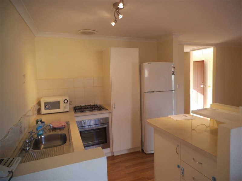 77A Homestead Rd, Gosnells WA 6110