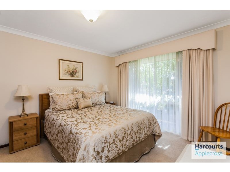 2 Kirwan Way, Winthrop WA 6150