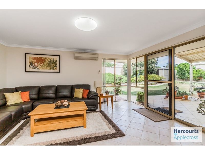 2 Kirwan Way, Winthrop WA 6150