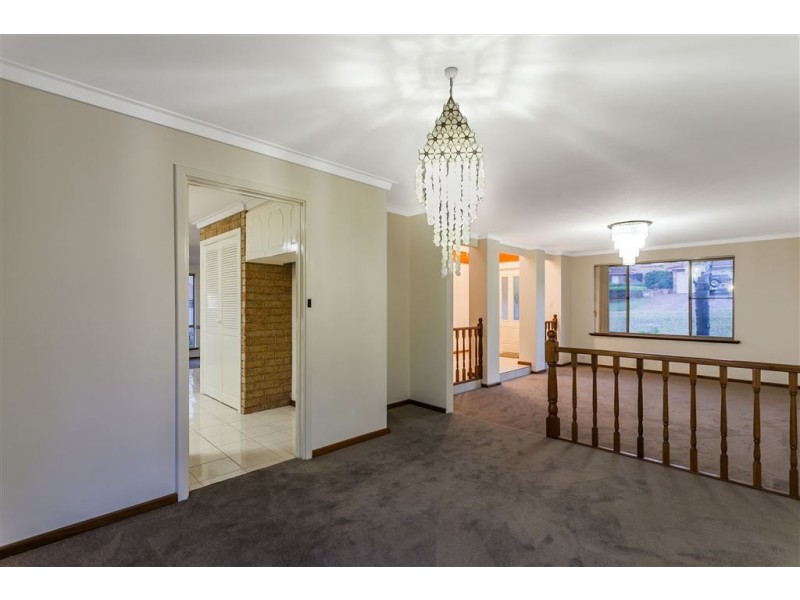 47 Whitfeld Terrace, Winthrop WA 6150