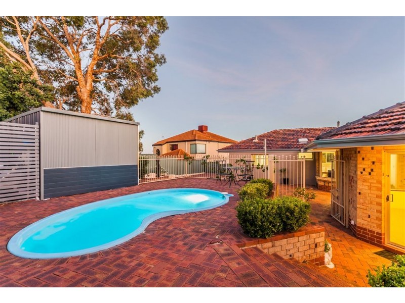 20 Edgar Way, Mount Pleasant WA 6153