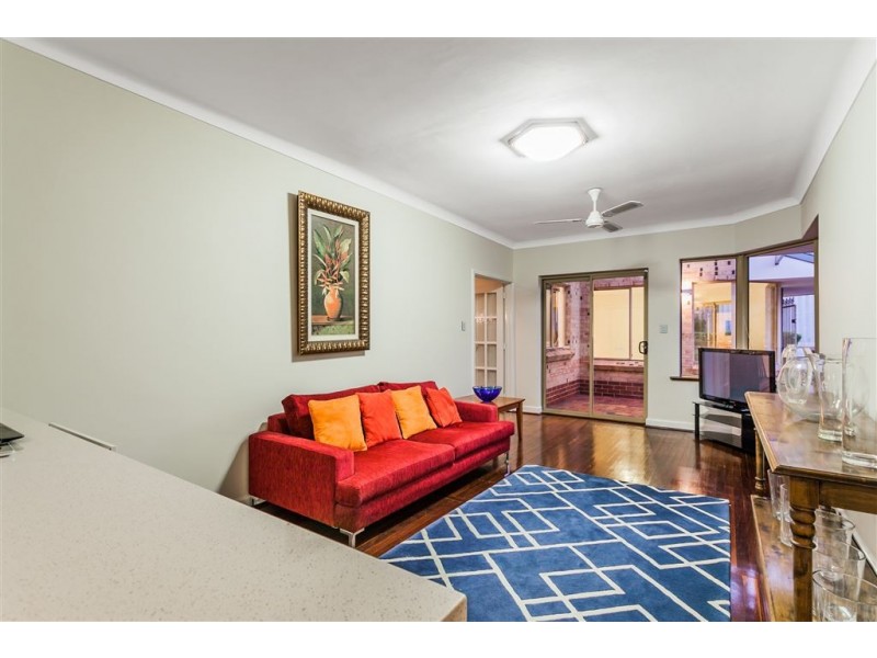 20 Edgar Way, Mount Pleasant WA 6153